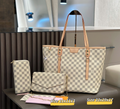 LV 4/piece set