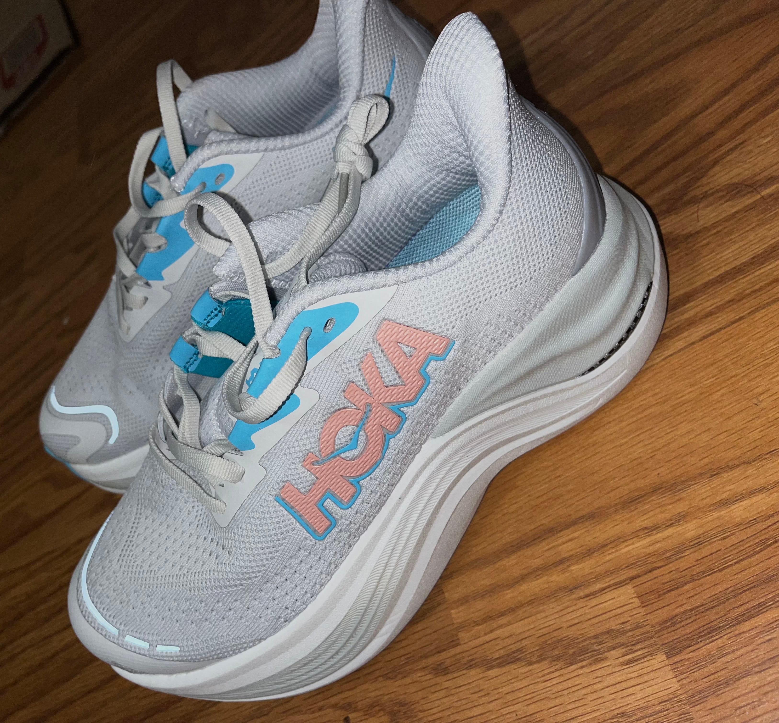 Women Hoķà Shoes