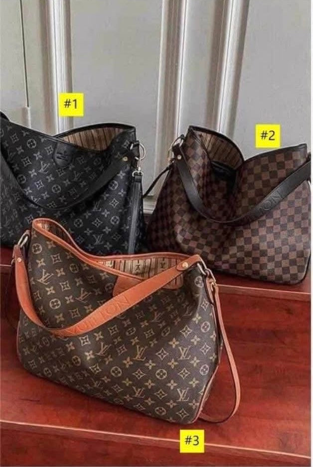 LV Purse