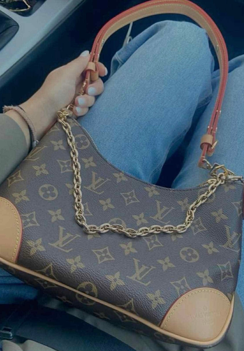LV Purse 1:1 quality (size 27*16*10cm)